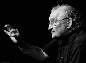 Bild: Kein Thema - Eine deutsche Antwort - Sigi Zimmerschied