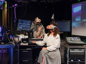 Bild: Der Frequenz-Sprung - FUNDUS THEATER - ab 8 Jahre
