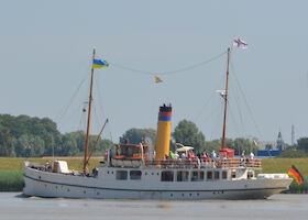 Bild: Emsrundfahrt von Leer (Hafenpromenade) Richtung Papenburg und zurück