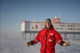 Bild: 70 Wochen Antarktis - Überwinterung im ewigen Eis - Vortrag von Michael Trautmann – Antarktis-Überwinterer und Fotograf des SPIE