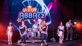 Bild: ABBA-Revival Show - Tour 2026