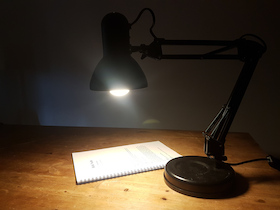 Bild: „Alle unter einem Himmel: Die Alaunpark-Monologe“ - Eine Aufführung des Lesetheaterprojekts