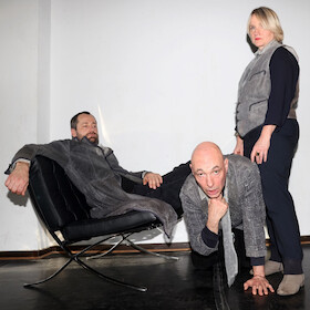 Bild: KNECHTE DER KULTURINDUSTRIE