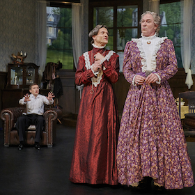 Bild: Arsen und Spitzenhäubchen - von Joseph Kesselring