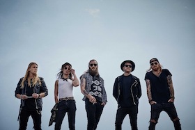 Bild: Junkyard Drive - Squeeze Tour