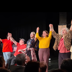 Bild: DIE SPINNER!: Anschnallen bitte! - Premiere