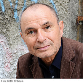 Bild: Norbert Gstrein - Im ersten Licht