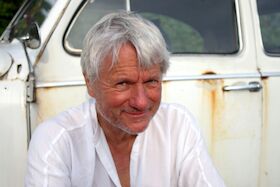 Bild: Jürgen Becker "Die Ursache liegt in der Zukunft"