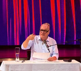 Bild: Manes Meckenstock "Gedichte von Sinn bis Suff" - Lustige Lesung