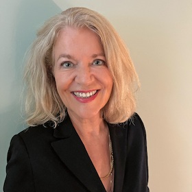 Bild: Andrea Stoll - „Zwei Menschen sind in mir“. Ingeborg Bachmann. Die Biografie