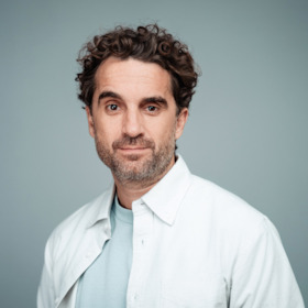 Bild: Oliver Wnuk - Wnuk denkt laut und liest was vor