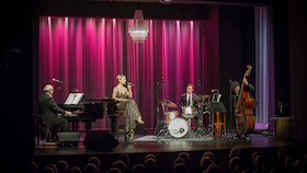 Bild: Musik liegt in der Luft - Eine Hommage an Caterina Valente