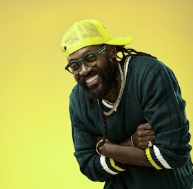 Bild: Tarrus Riley feat. Dean Fraser & Blak Soil Band