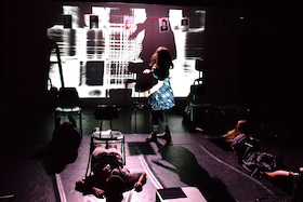 Bild: Ich bin. - Eine Aufführung des Jugendclubs