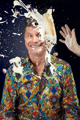 Bild: Mäc Härder - „Leben beginnt, wenn Hund tot und Kinder aus dem Haus“