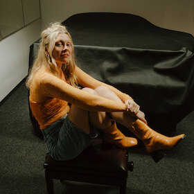 Bild: Catt - Alive Tour 26/27