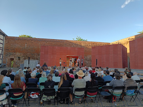 Bild: Premiere des Jugendtheaterensembles