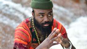 Bild: Nduduzo Makhathini solo; Magnus Mehls Tiny Brass Band - Jazzfestival Esslingen