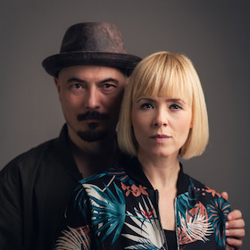 Bild: Carolin No - NE//ON – 20 Years Live