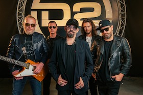 Bild: D2 LIVE (Die Rock-Legenden aus Bulgarien) - Live in Berlin