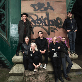 Bild: BELLE & SEBASTIAN - Performing If You’re Feeling Sinister + fan favourites