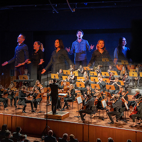 Bild: MuKs LIVE - JSO meets Musicalklasse