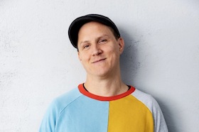 Bild: Sebastian 23 - Zusammenhaltestelle