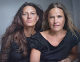 Bild: Karoline Eichhorn & Catrin Striebeck - Die Vodkagespräche