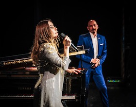 Bild: QUEEN Rhapsody - Cinematic Symphony unplugged - mit Natalia Posnova und Michael Auston