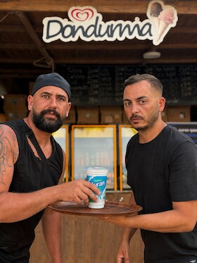 Bild: Aytaç Sevim & Aydın Çınar - Yepyeni 3. Sezon