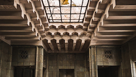 Bild: Poetry Slam Stories: Stadtbad Lichtenberg - 18:30-19:30