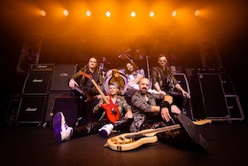 Bild: GENTLEMAAD! - (FR) – 80‘ Hard-Rock