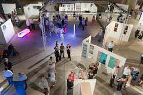 Bild: contemporary art ruhr (C.A.R.) INNOVATIVE ART FAIR