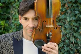 Bild: Besonderes Konzert: „Music Flowers in the Wintertime” - Premiere