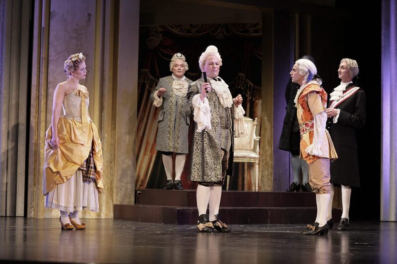 Amadeus - Schauspiel in zwei Akten von Peter Shaffer