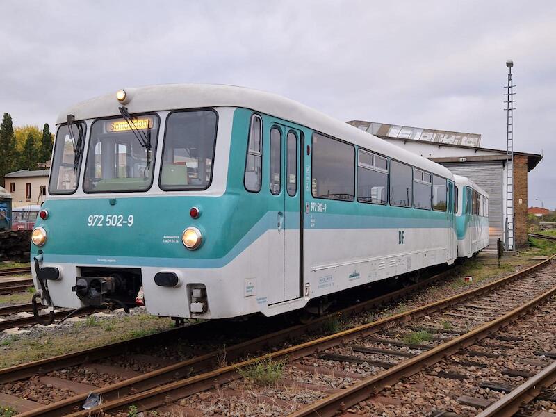 Berlin & das Umland erleben - im „Ferkeltaxi“ - Im historischen Schienenbus unterwegs