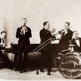 Image: International Hot Jazz Quartet