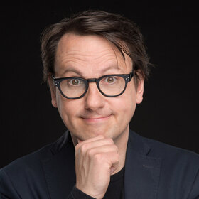 Image: Sebastian Schnoy