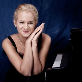 Image: Aleksandra Mikulska