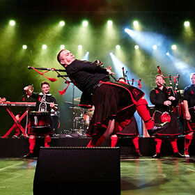 Image: Red Hot Chilli Pipers