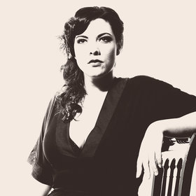 Image: Caro Emerald