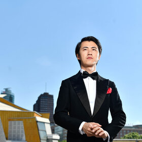 Image: Haiou Zhang