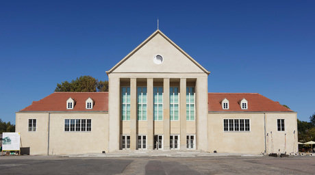 HELLERAU - Europäisches Zentrum der Künste